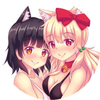 Целующиеся девушки